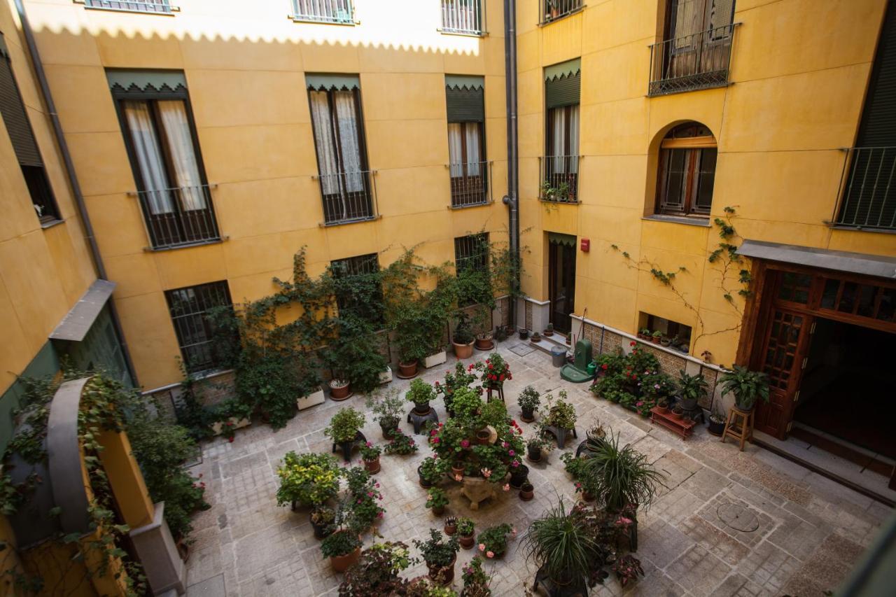 Ferienwohnung Sy Fuencarral Madrid Exterior foto